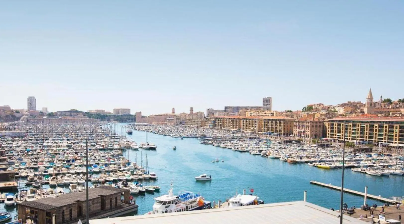 Yacht Idealement Situe Au Coeur Du Vieux-Port Marseille France